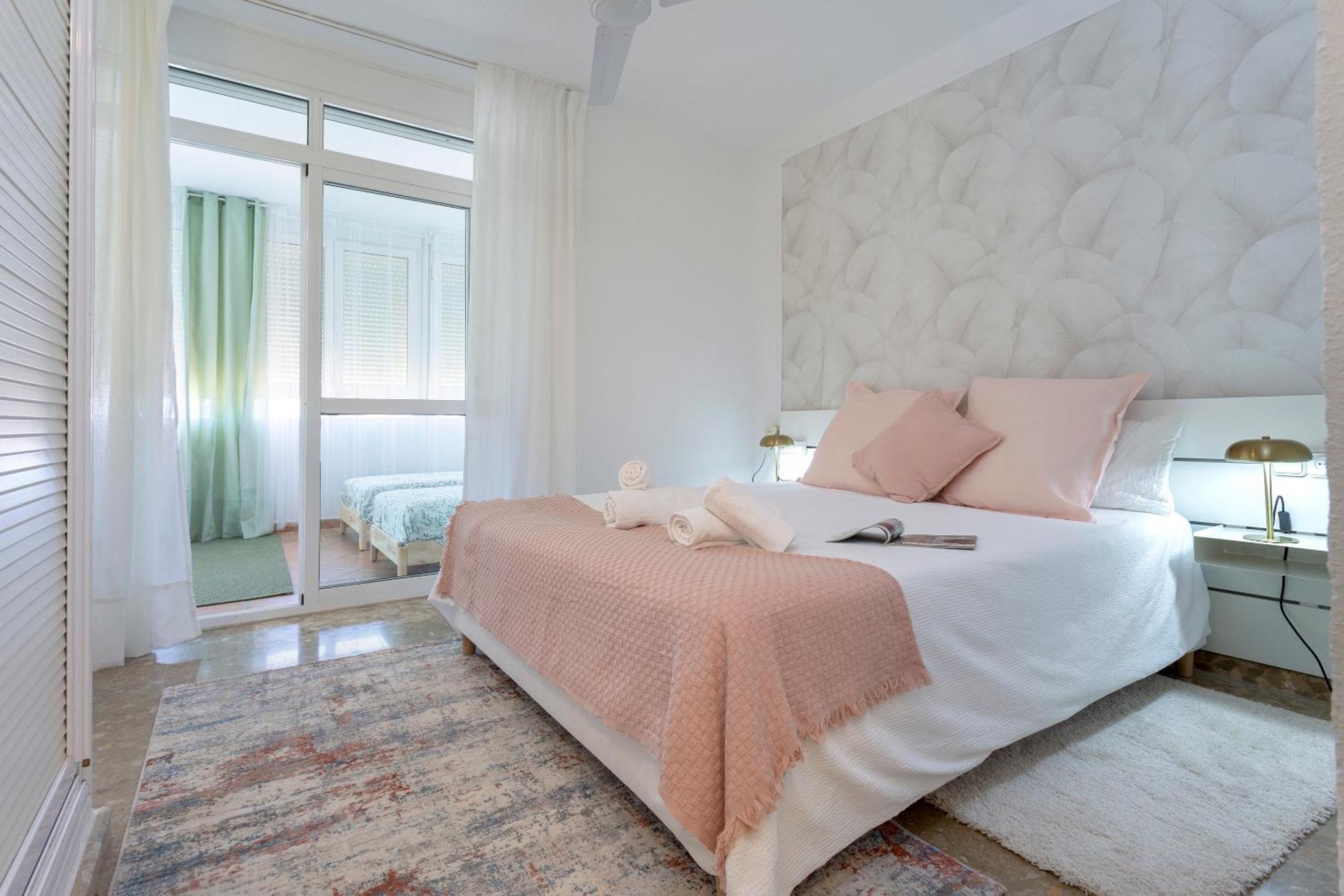 Sunstay Luxe Flat III Playamar Торремолинос Экстерьер фото